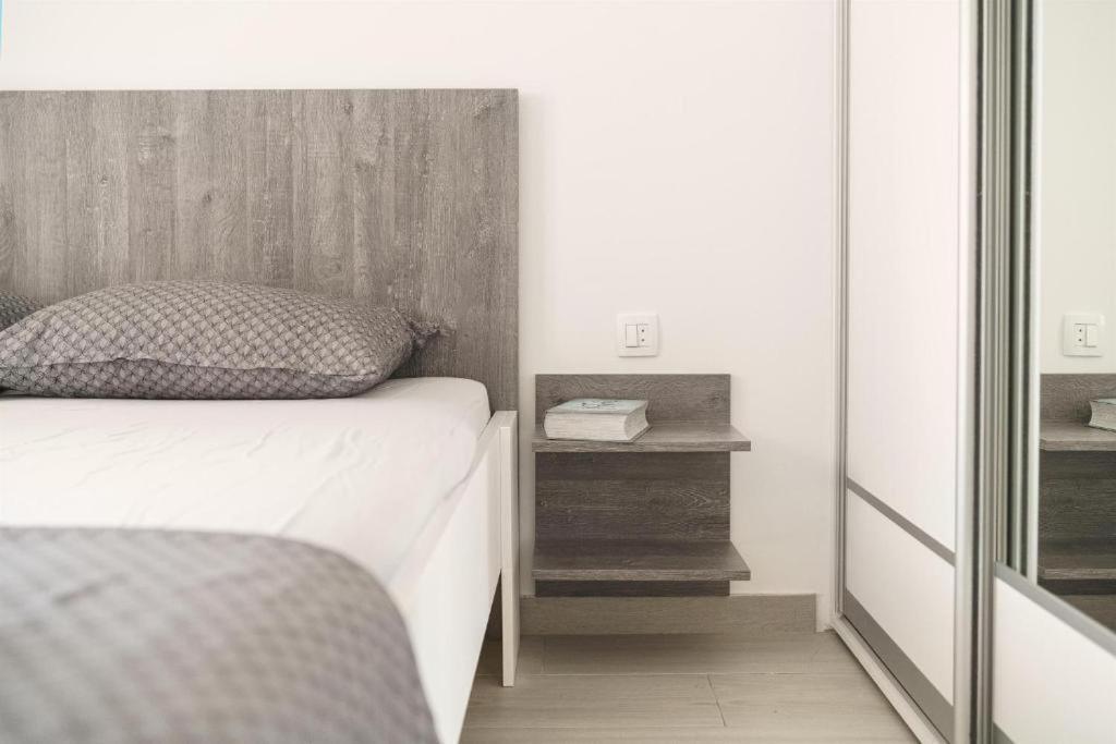 Apartments Dobrenic Водице Екстер'єр фото