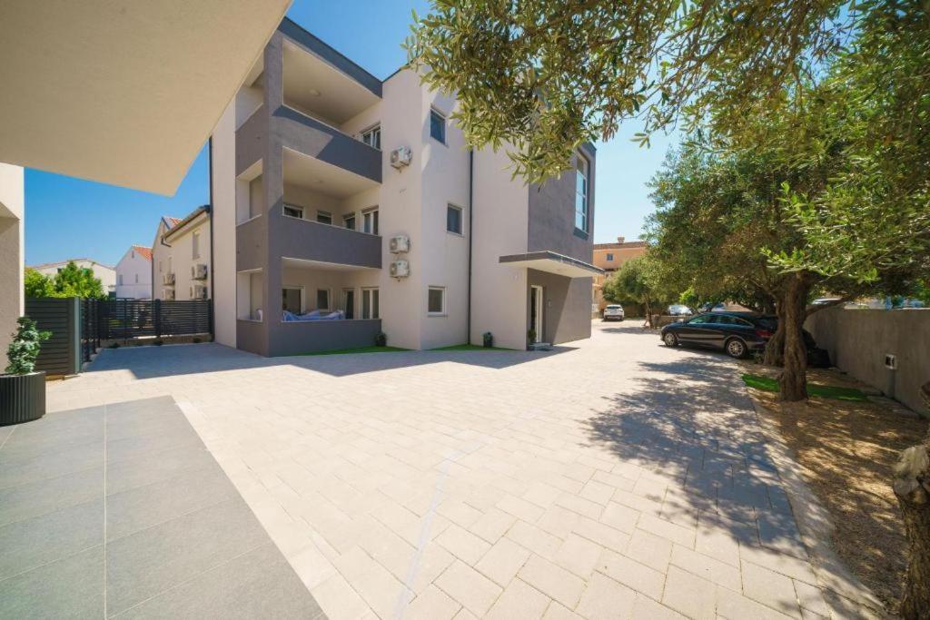 Apartments Dobrenic Водице Екстер'єр фото