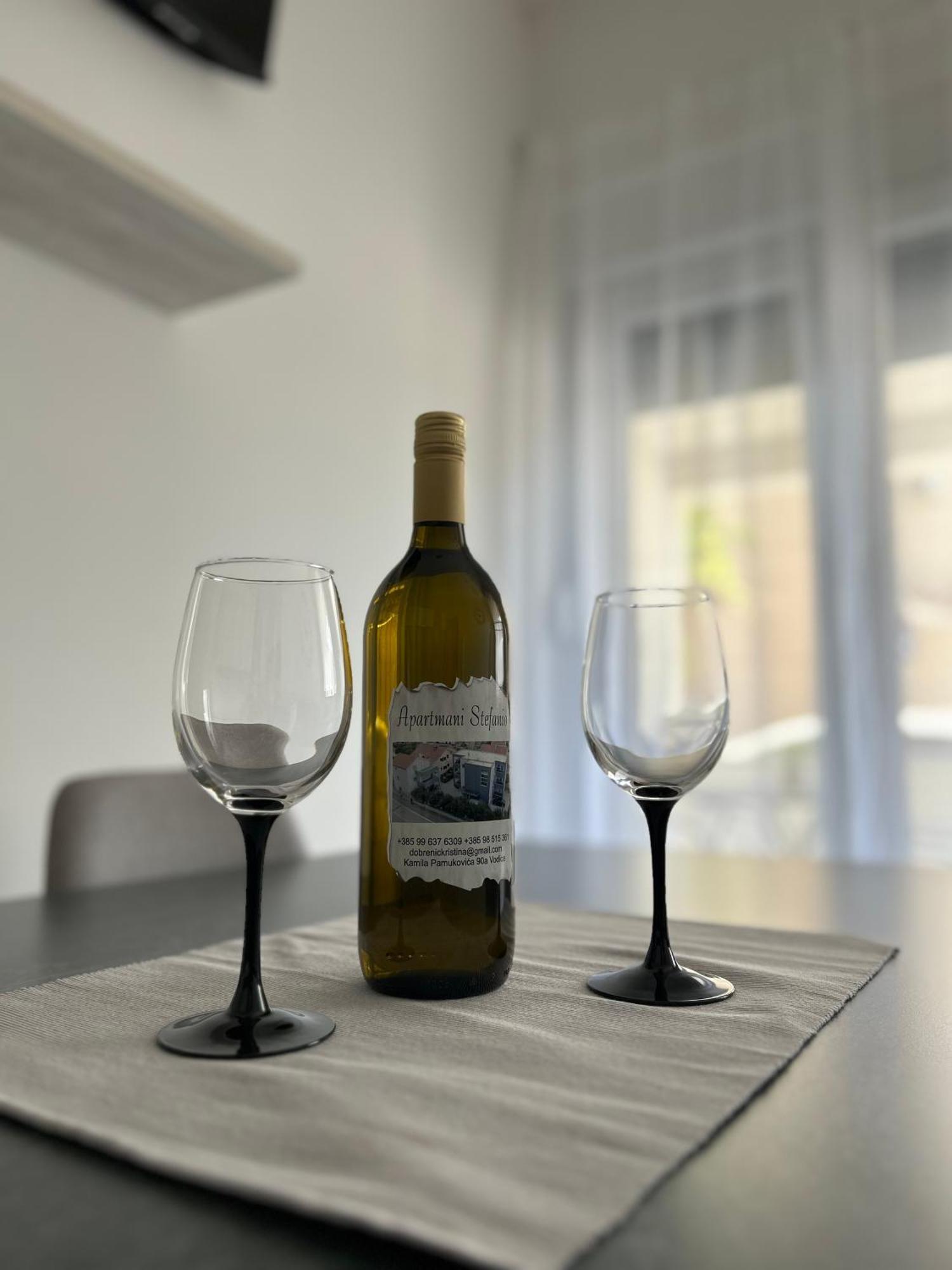 Apartments Dobrenic Водице Екстер'єр фото