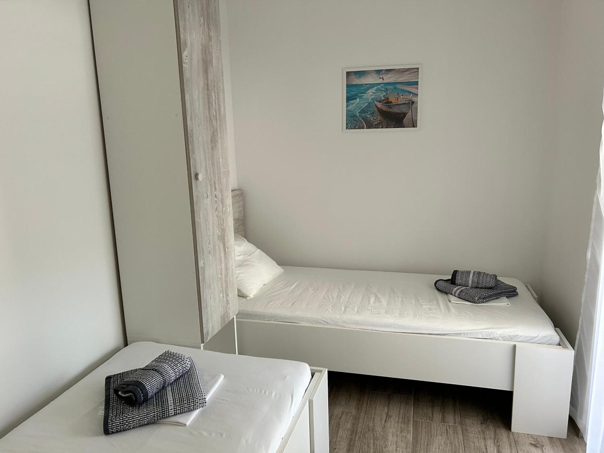 Apartments Dobrenic Водице Екстер'єр фото